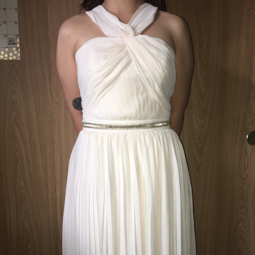 Laundry by Design cream pleated cocktail dress